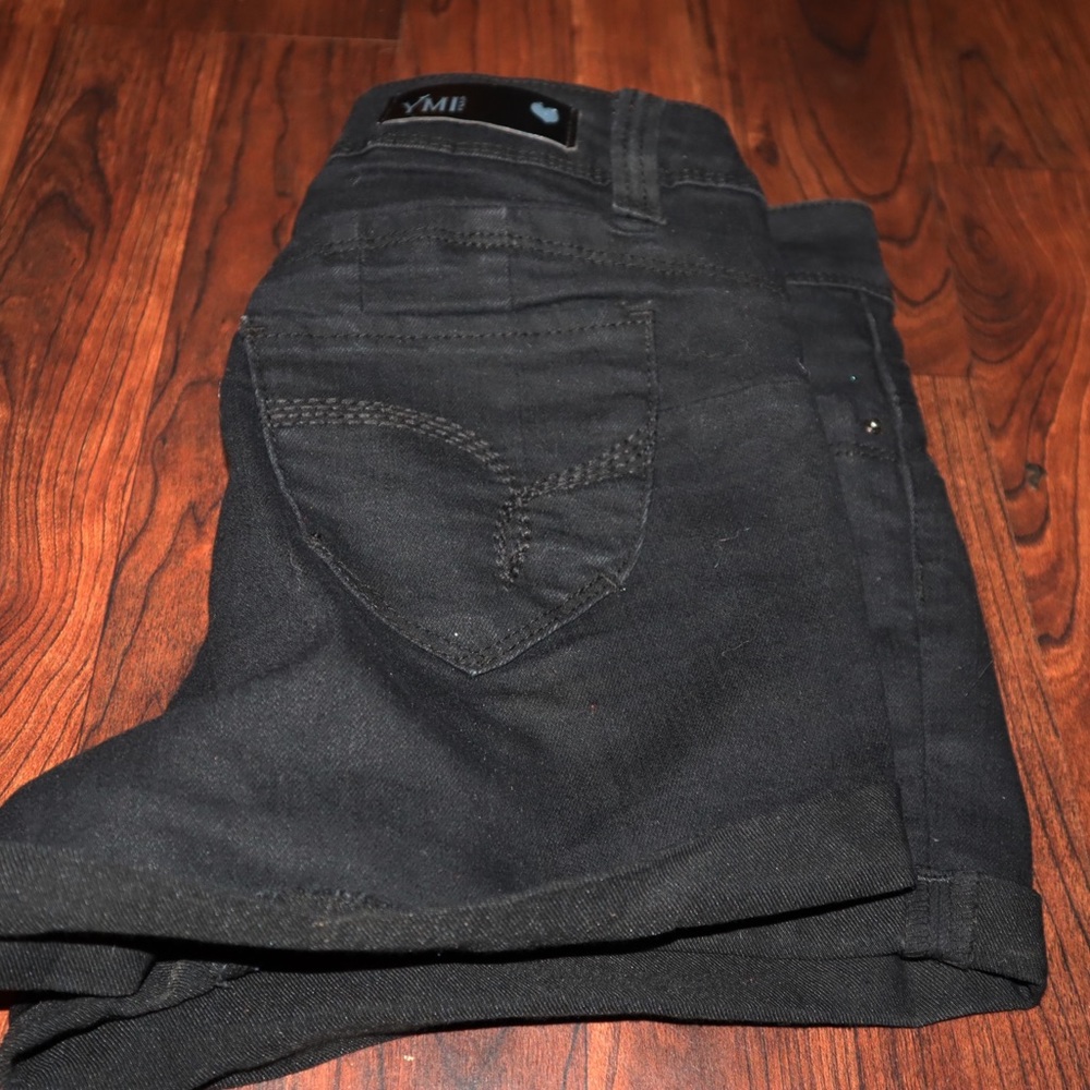YMI | JEAN SHORTS!
